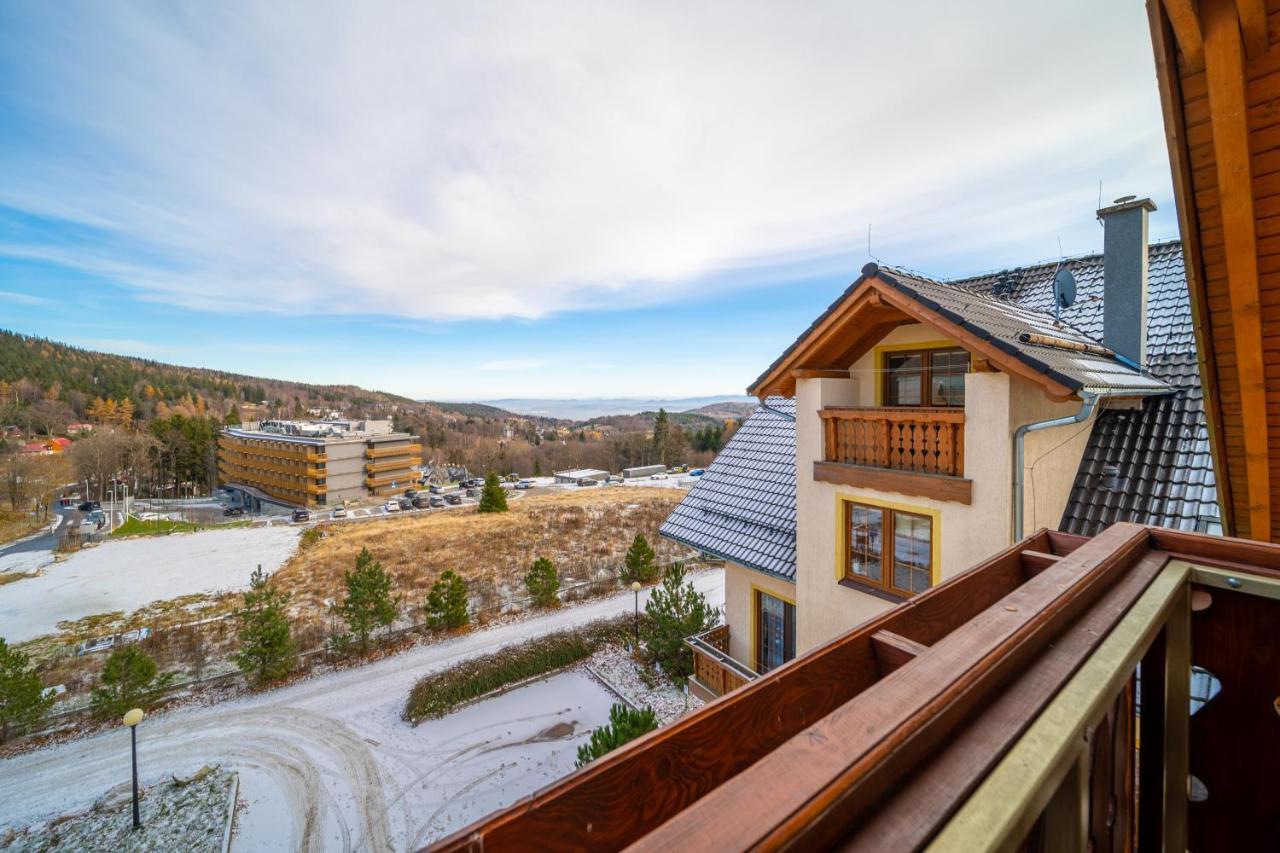 Trevilles Apartamenty Mountain View Шклярска Поремба Екстериор снимка